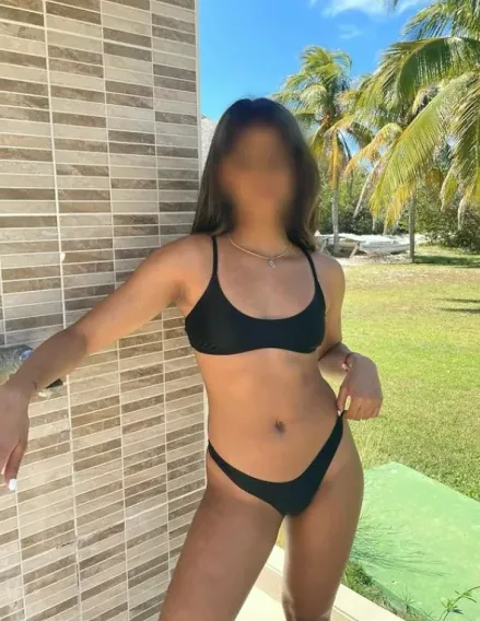 Merle, 29