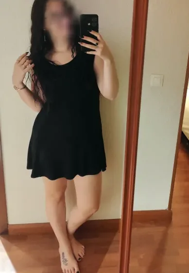 Miriam, 29