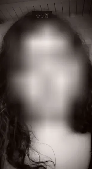 Sophie, 21